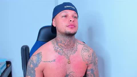 Snapshot of colin_prince2 chatting on February 15, 12:47 pm COLIN online show from February 15, 12:47 pm