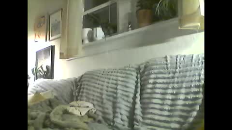 Snapshot of colinjade30 chatting on December 22, 2:08 am colinjade30 online show from December 22, 2:08 am