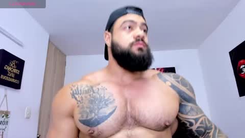 Snapshot of college_muscle_ass chatting on July 19, 3:38 pm college_muscle_ass online show from July 19, 3:38 pm