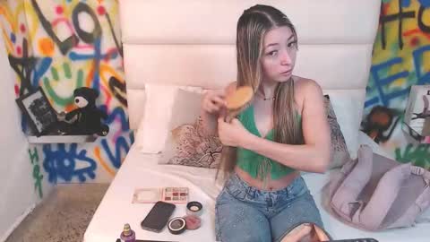 valentina online show from December 17, 11:49 am