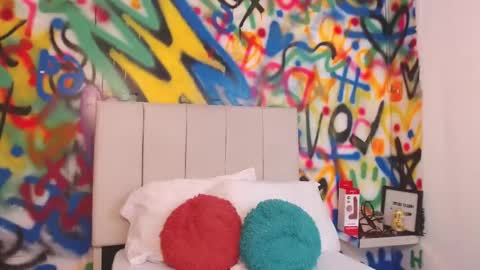 valentina online show from March 11, 2:12 pm