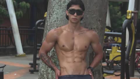 Snapshot of collins_emmett chatting on February 13, 5:03 am EMMETT COLLINS online show from February 13, 5:03 am