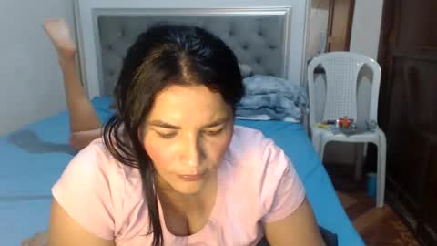 viviana online show from August 6, 7:49 pm