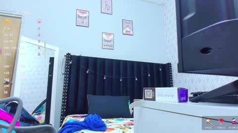 Snapshot of colombia_mommy_ chatting on February 17, 12:38 pm GRETCHEN online show from February 17, 12:38 pm