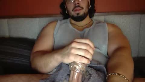 Snapshot of colombiancock4 chatting on November 11, 8:58 am colombiancock4 online show from November 11, 8:58 am