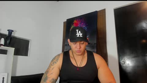 Snapshot of coltonmassif_ chatting on January 29, 11:20 am coltonmassif_ online show from January 29, 11:20 am