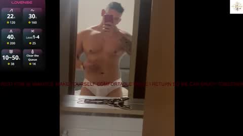 Snapshot of coltonmassif_ chatting on September 22, 11:51 pm coltonmassif_ online show from September 22, 11:51 pm