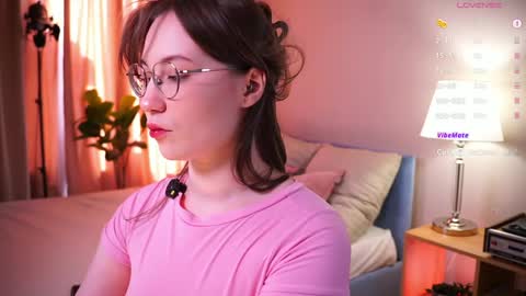 Audrey online show from April 2, 1:31 pm