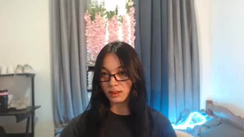 come_wet_me online show from March 2, 7:12 pm