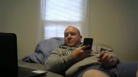 Snapshot of comegetmeinthemorning chatting on December 28, 6:08 pm comegetmeinthemorning online show from December 28, 6:08 pm