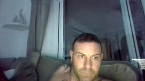 Snapshot of comesee10 chatting on December 15, 11:20 pm comesee10 online show from December 15, 11:20 pm