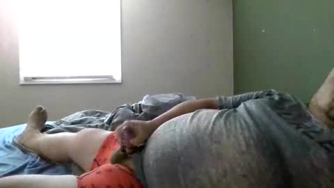 Snapshot of comfortably_numb1980 chatting on March 16, 6:56 pm comfortably_numb1980 online show from March 16, 6:56 pm