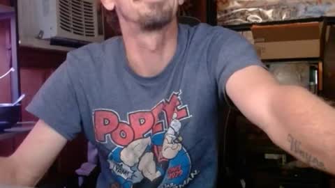 Nelson or ComicKing and sometime Peachy143 online show from January 8, 3:31 am