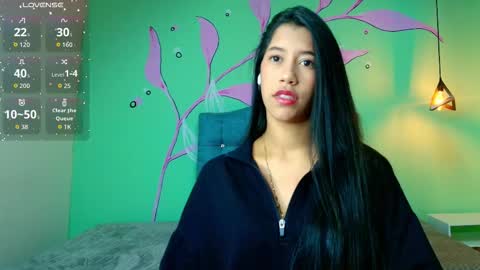 C O N N I E online show from October 24, 5:09 pm