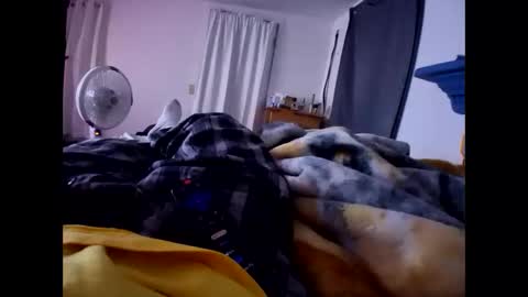 Snapshot of connlee10929154 chatting on March 19, 9:46 am connlee10929154 online show from March 19, 9:46 am