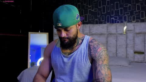 rusfegui online show from December 14, 12:44 am