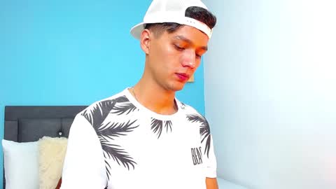 Snapshot of connor_garrett chatting on February 1, 6:51 pm Connor online show from February 1, 6:51 pm