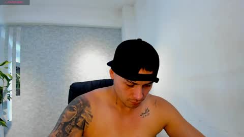 Connor Smith online show from March 18, 2:04 am