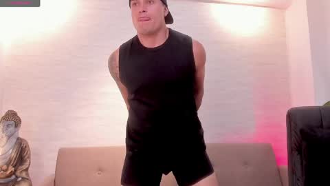 Connor Smith online show from April 15, 9:38 am