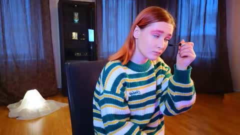 consuelaawkward online show from November 10, 4:44 am