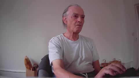 Snapshot of conte2024 chatting on September 23, 7:44 am conte2024 online show from September 23, 7:44 am