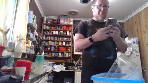 Cookie - I do cooking streams occasionally. Next stream  online show from December 18, 7:58 am