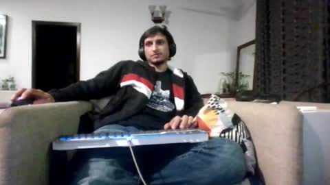 Snapshot of cool2buddies chatting on January 5, 11:41 pm Cool2Buddies online show from January 5, 11:41 pm