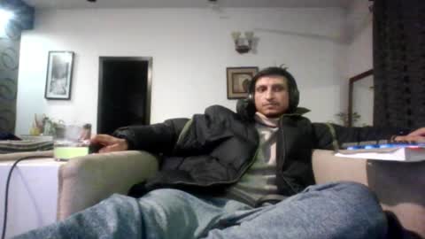 Snapshot of cool2buddies chatting on February 2, 10:41 pm Cool2Buddies online show from February 2, 10:41 pm