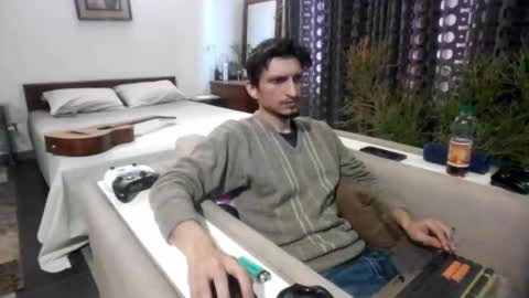 Snapshot of cool2buddies chatting on March 4, 9:04 am Cool2Buddies online show from March 4, 9:04 am