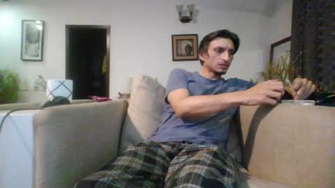 Cool2Buddies online show from April 26, 1:42 pm