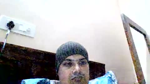 Snapshot of cool_breeze09 chatting on November 6, 6:31 pm Cool Breeze09 online show from November 6, 6:31 pm