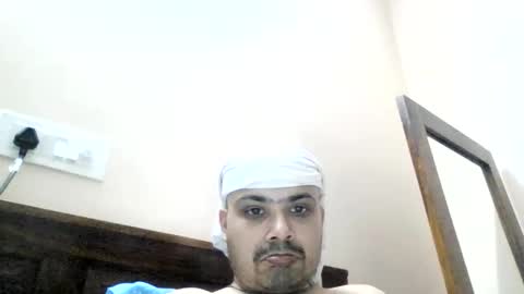Snapshot of cool_breeze09 chatting on May 5, 8:44 am Cool Breeze09 online show from May 5, 8:44 am