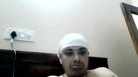 Snapshot of cool_breeze09 chatting on May 22, 10:54 am Cool Breeze09 online show from May 22, 10:54 am