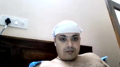Snapshot of cool_breeze09 chatting on May 26, 10:33 am Cool Breeze09 online show from May 26, 10:33 am