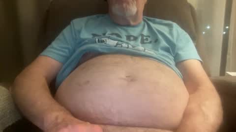 Snapshot of cool_runnings11 chatting on December 15, 7:24 am whatever you want it to be online show from December 15, 7:24 am