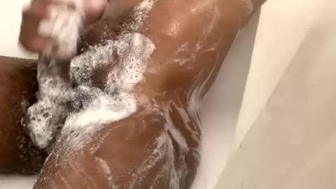 coolvibes69 online show from October 31, 4:30 pm