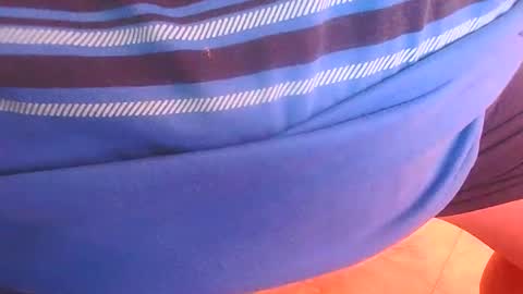 Snapshot of coquin375 chatting on October 15, 6:35 am coquin375 online show from October 15, 6:35 am