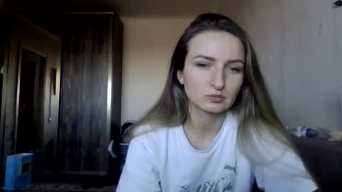 cora_fora online show from February 10, 12:42 pm