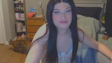 coracav online show from January 10, 1:51 am