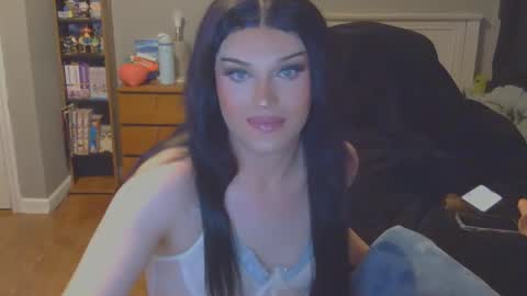 coracav online show from January 19, 12:03 am