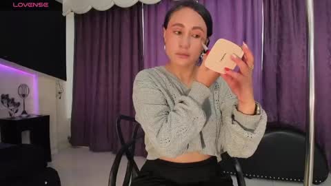 Coral  online show from April 15, 12:23 pm