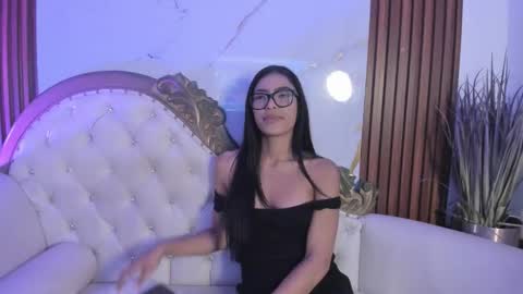 Coralie Bronson online show from November 11, 8:42 pm