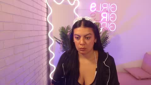 Carolina  online show from February 8, 11:44 am