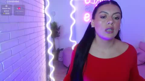 Carolina  online show from February 11, 11:43 am