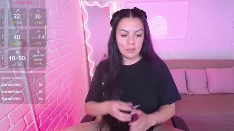 Carolina  online show from September 12, 7:36 pm
