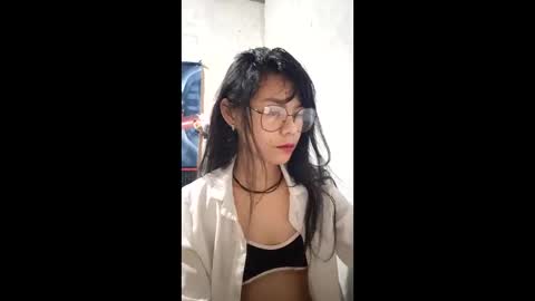 Snapshot of coralinebane chatting on April 17, 7:50 pm coralinebane online show from April 17, 7:50 pm