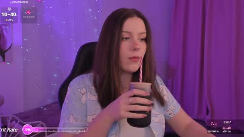 little girl who is always right or Coraline online show from December 24, 5:27 am