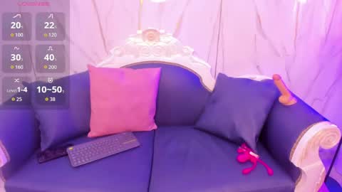  Red  online show from April 18, 11:16 pm