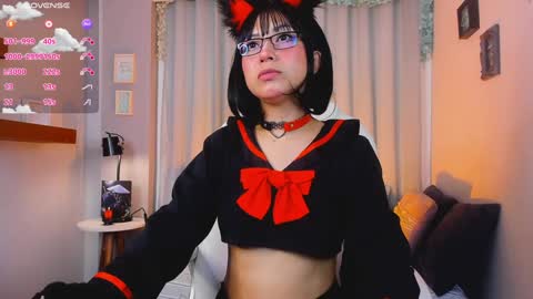 Coral Stefani online show from December 7, 8:33 am
