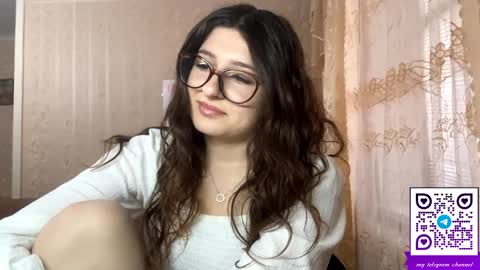 Elisheva online show from April 21, 12:44 pm